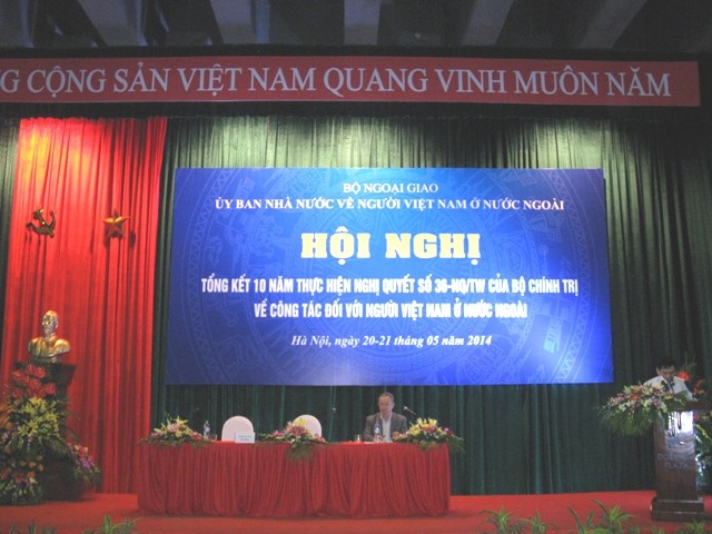 Tổng kết 10 năm thực hiện Nghị quyết 36 của Bộ Chính trị về người Việt Nam ở nước ngoài - ảnh 1